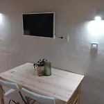 Nyaraló Calderona Tiny House *