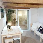 Casa de Férias Calderona Tiny House Segorbe